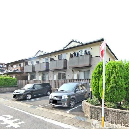 愛知県名古屋市緑区姥子山１丁目 テラスハウス