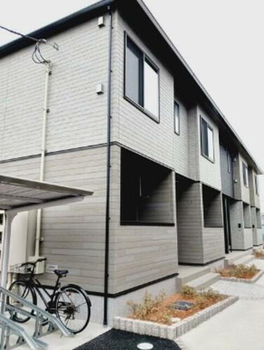 レッド　グリール本土寺前