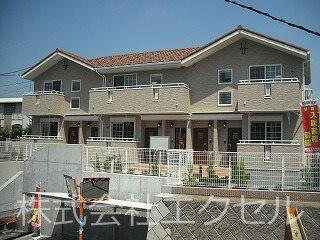 東京都福生市大字熊川 2階建 築15年6ヶ月