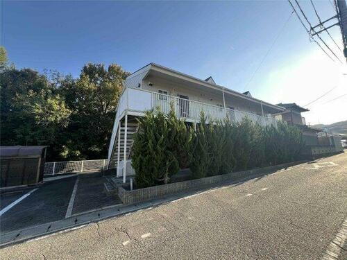 香川県高松市牟礼町大町 賃貸アパート