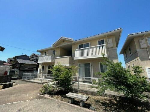 香川県高松市元山町 賃貸アパート