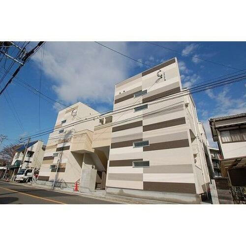 福岡県春日市桜ヶ丘７丁目 築13年12ヶ月 2階建