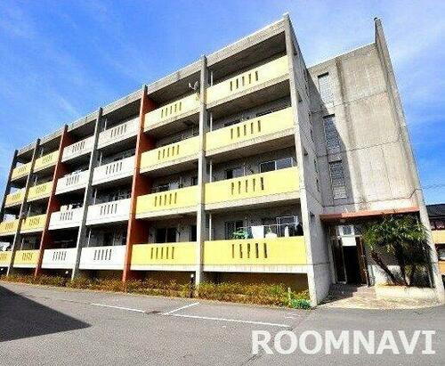 グランピア北島 4階建