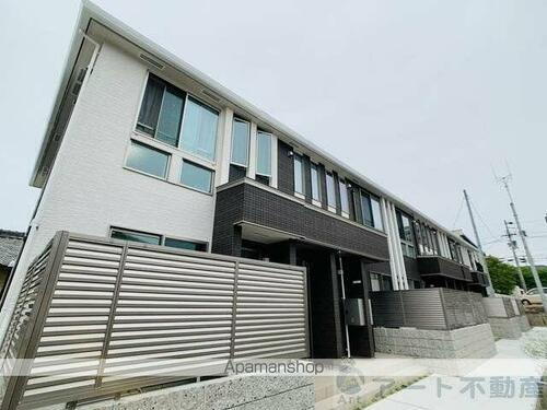 愛媛県松山市木屋町４丁目 築5年10ヶ月 2階建