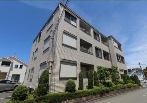 東京都福生市南田園３丁目 賃貸マンション