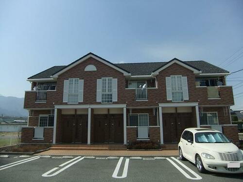 山梨県韮崎市大草町若尾 賃貸アパート