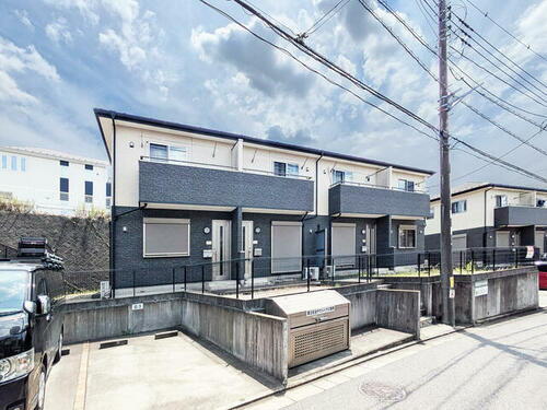 千葉県千葉市若葉区源町 タウンハウス