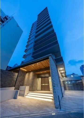 東京都新宿区西新宿８丁目 賃貸マンション