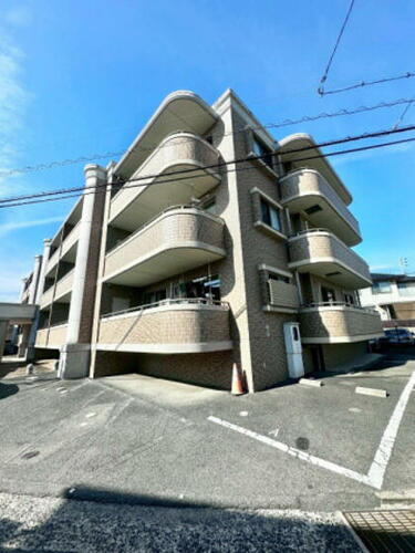 広島県安芸郡府中町石井城１丁目 賃貸マンション