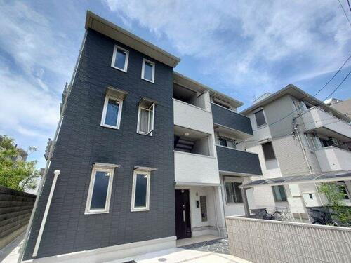 Ｗｅｓｔ　Ｇａｒｄｅｎ　ＣｏｕｒｔⅠ 3階建