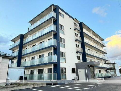 岩手県北上市花園町３丁目 賃貸マンション