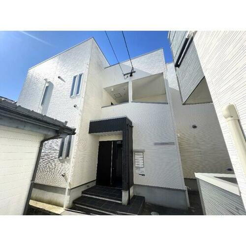 福岡県福岡市早良区野芥４丁目 築8年10ヶ月 2階建