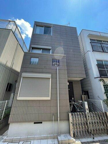 東京都新宿区上落合３丁目 3階建