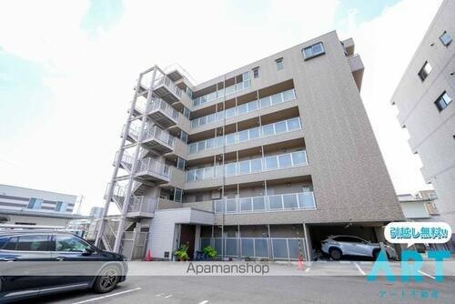 愛媛県松山市立花６丁目 築17年8ヶ月 6階建