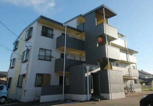 愛知県海部郡大治町大字西條 賃貸マンション