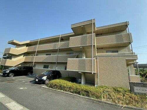 愛知県常滑市新田町１丁目 賃貸マンション