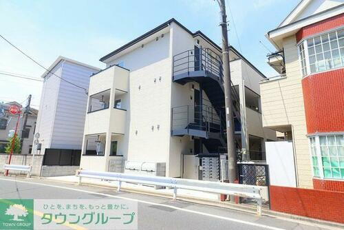 埼玉県さいたま市南区根岸５丁目 3階建 
