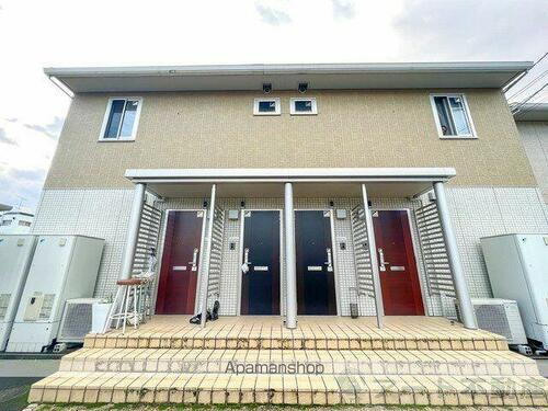 愛媛県松山市小坂４丁目 賃貸アパート