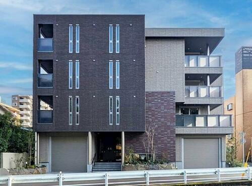 熊本県熊本市中央区新屋敷３丁目 賃貸マンション