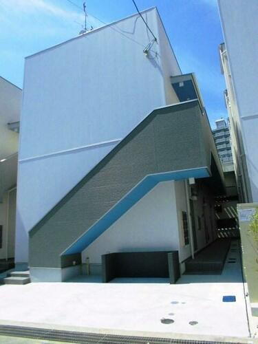 兵庫県尼崎市長洲東通３丁目 築9年5ヶ月 2階建