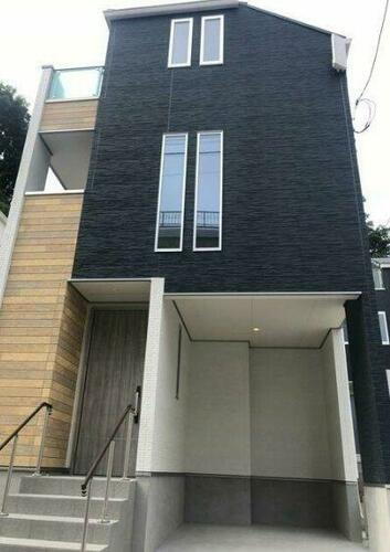 神奈川県横浜市港北区日吉４丁目 賃貸一戸建て