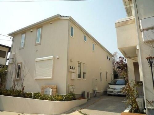 東京都杉並区善福寺１丁目 テラスハウス