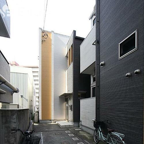 愛知県名古屋市中区新栄２丁目 賃貸アパート