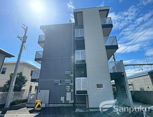 愛媛県松山市保免上１丁目 賃貸マンション