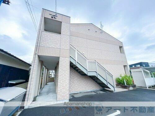 愛媛県東温市見奈良 賃貸アパート