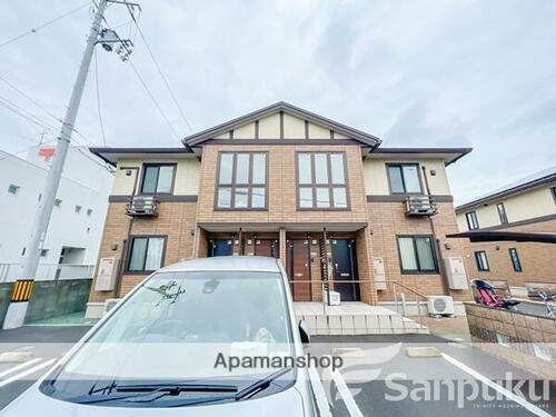 愛媛県伊予郡松前町大字筒井 賃貸アパート