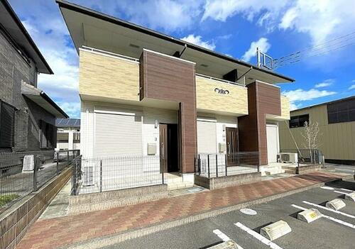 ａｚｕｒ　ｂｏｉｓ（アジュール　ボワ）