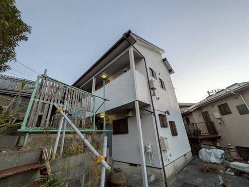 神奈川県横浜市保土ケ谷区鎌谷町 賃貸アパート