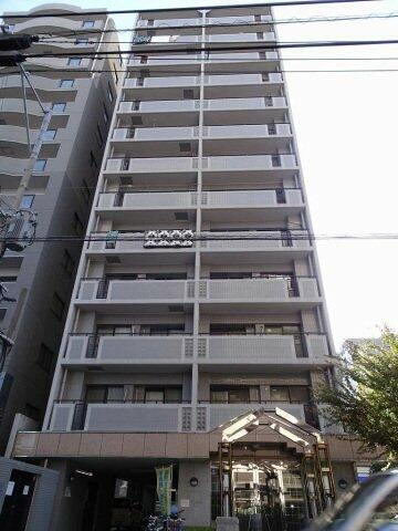 福岡県福岡市中央区清川２丁目 13階建