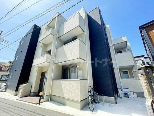 ウィンドテラス四つ木ＩＩ 3階建