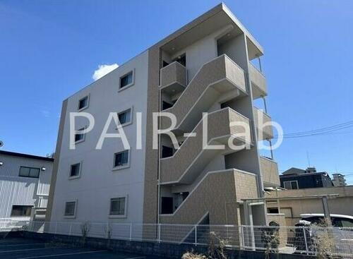 バレンシア三左衛門（旧称　ＭＩＳＴＲＡＬ三左衛門東）