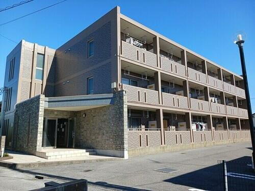 栃木県宇都宮市西川田町 賃貸マンション