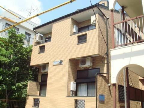 愛知県名古屋市昭和区菊園町５丁目 賃貸アパート