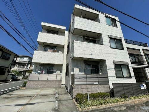 アンジェリーヴ 3階建