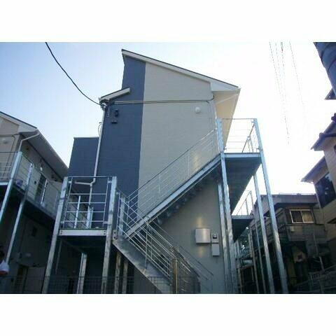 神奈川県横浜市南区永田東１丁目 2階建 築16年