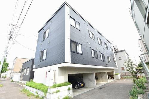 北海道札幌市東区北三十八条東６丁目 賃貸アパート