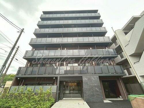 神奈川県横浜市中区根岸町３丁目 7階建 
