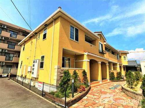 愛媛県松山市中村５丁目 賃貸アパート