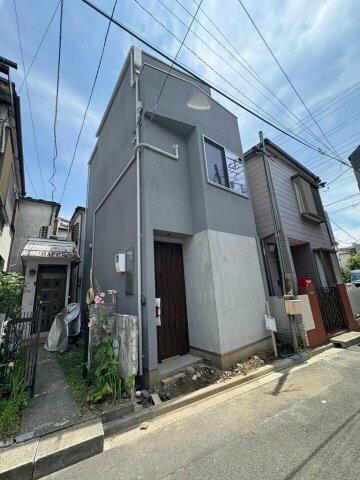 ＱｕａｌｉｔｉＡ荒川５丁目戸建 3階建
