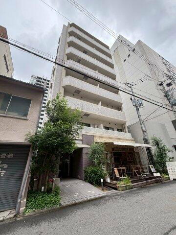 大阪府大阪市西区新町１丁目 8階建