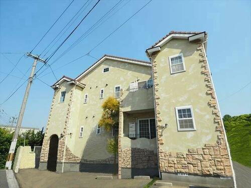 アーデルホーフ 2階建