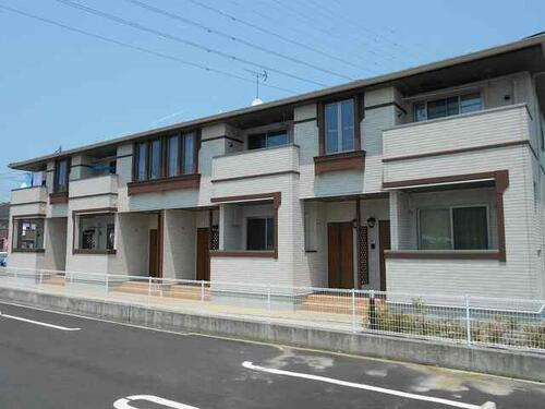 愛媛県新居浜市中村松木１丁目 賃貸アパート