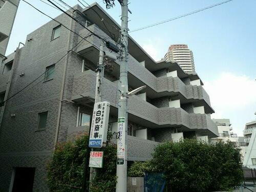 東京都新宿区市谷台町 賃貸マンション