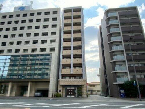プレサンス大阪城公園ファーストシート 10階建