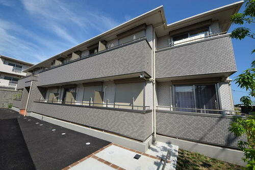 神奈川県川崎市麻生区栗木台１丁目 築8年10ヶ月 2階建