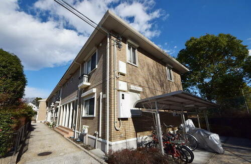 東京都多摩市落合４丁目 賃貸アパート